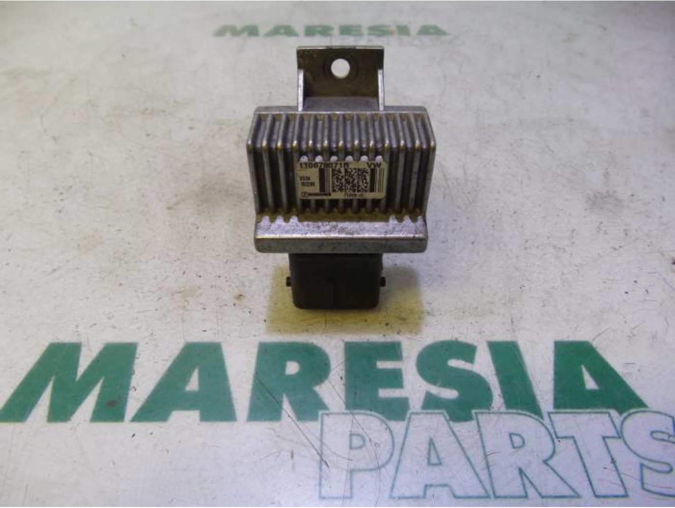 Renault - Megane - Glow plug relay