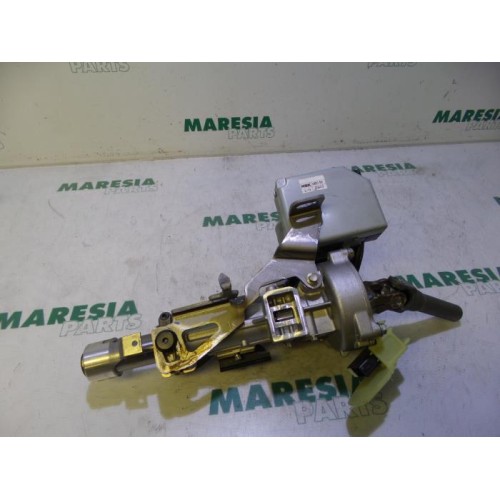 Renault - Megane - Steering column housing