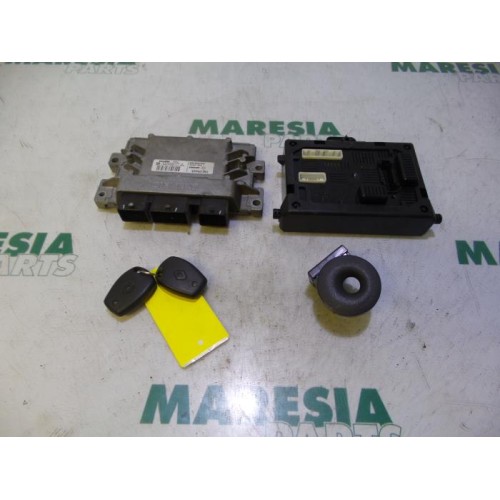 Renault - Clio - Engine management computer