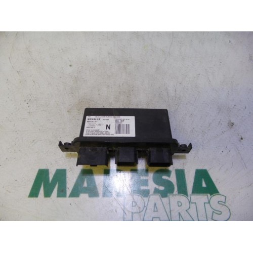 Renault - Clio - Computer lighting module