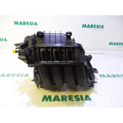 Peugeot - 407 - Intake manifold