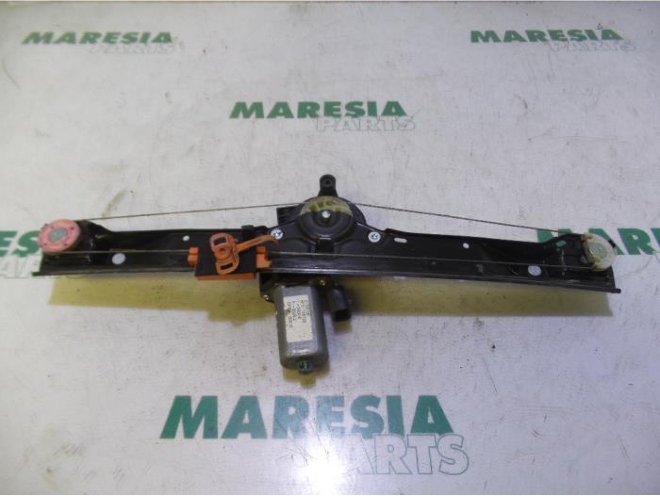 Fiat - Punto - Window mechanism 4-door, front left