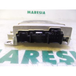 Renault - Megane - Radio amplifier