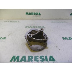 Peugeot - 307 - Engine mount