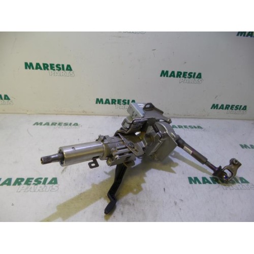 Renault - Megane - Steering column housing