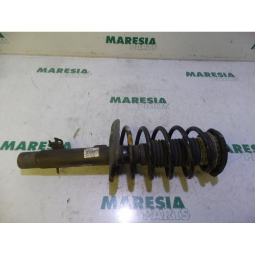 Peugeot - 207 - Front shock absorber rod, right