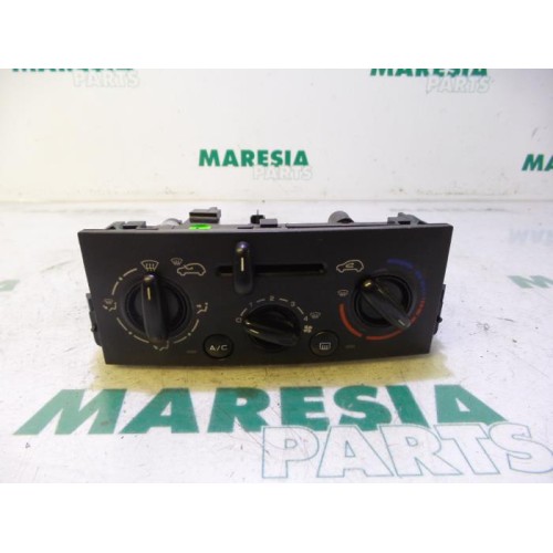 Peugeot - 207 - Heater control panel