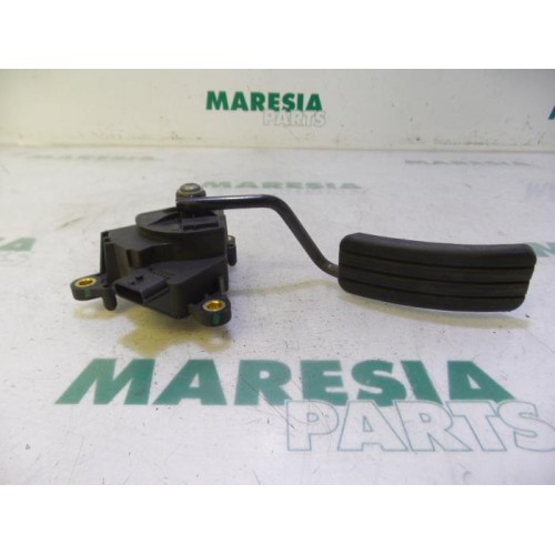 Renault - Megane Scenic - Throttle pedal position sensor