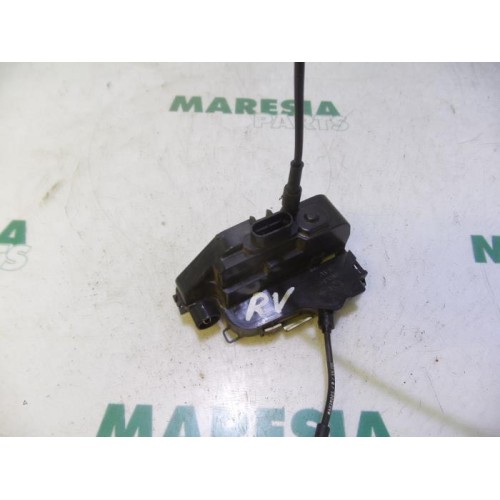Renault - Megane Scenic - Front door lock mechanism 4-door, right