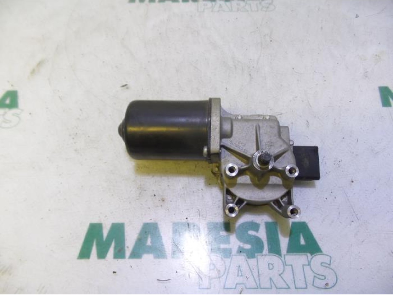 Peugeot - Expert - Front wiper motor