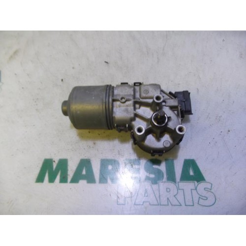 Peugeot - 206 - Front wiper motor