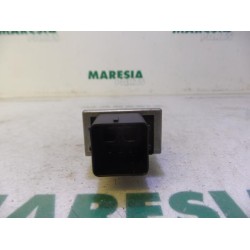 Peugeot - Expert - Glow plug relay