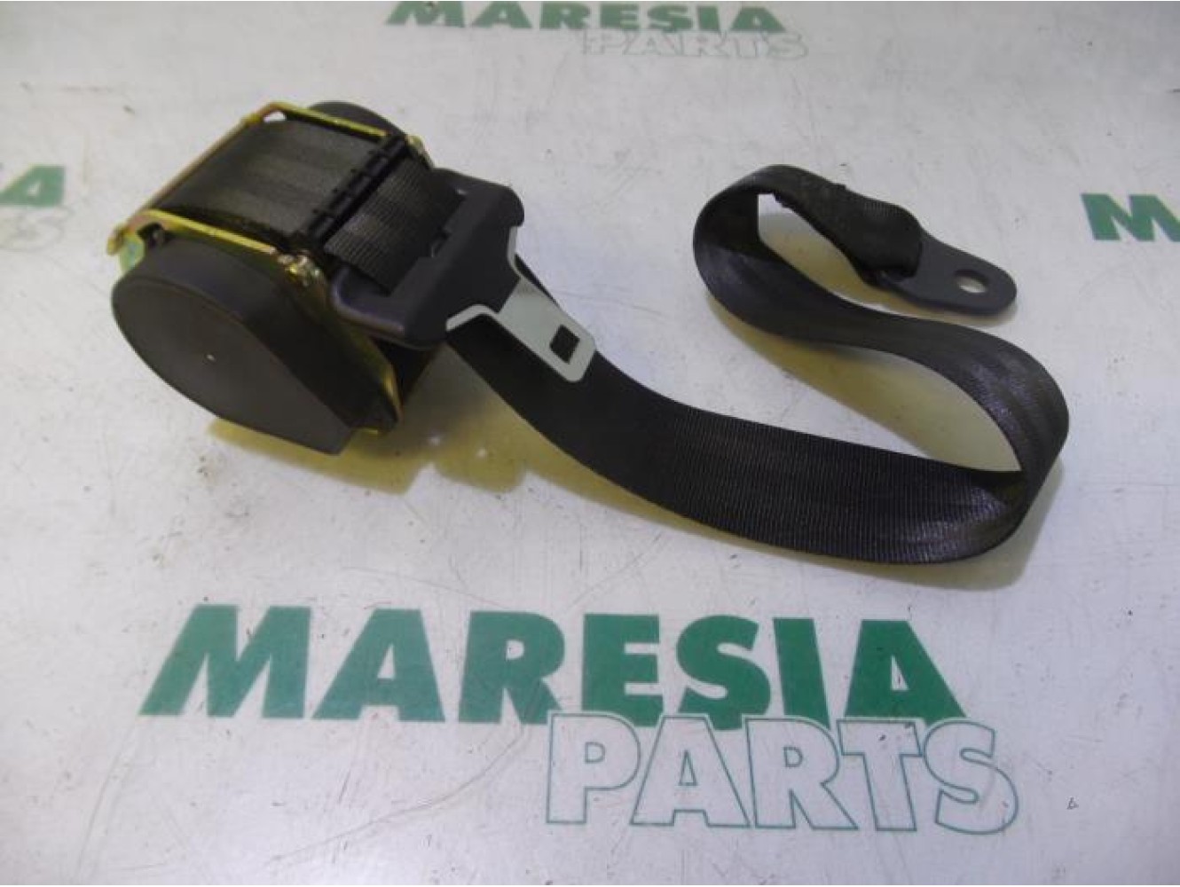 Peugeot - 407 - Sicherheitsgurt links hinten