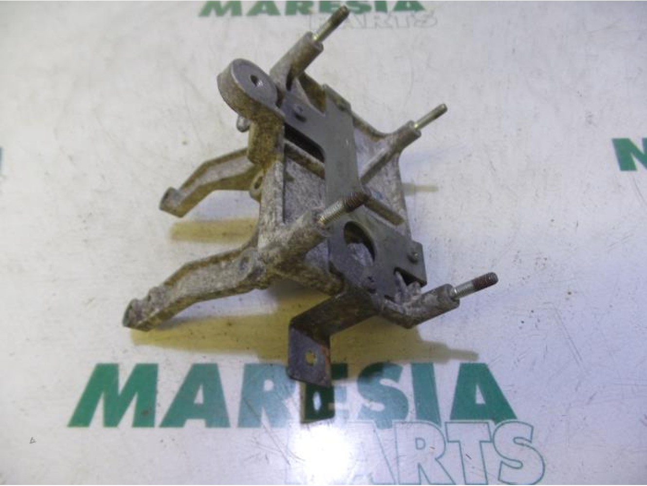Fiat - Doblo - Support (miscellaneous)