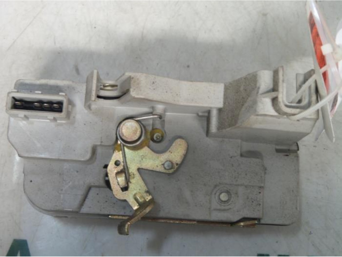 Peugeot - 307 - Rear door mechanism 4-door, right