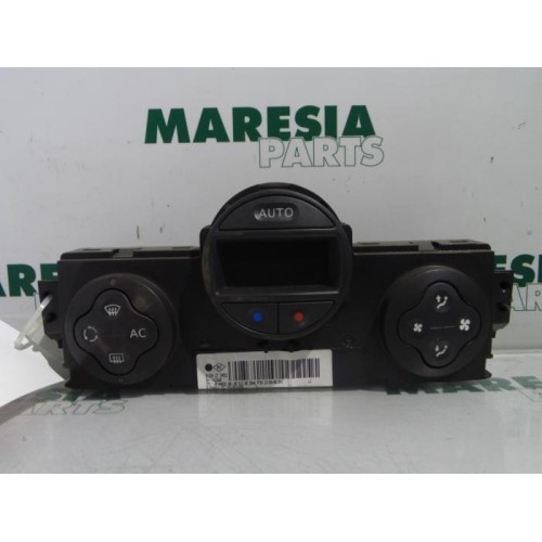 Renault - Megane - Panneau de commandes chauffage
