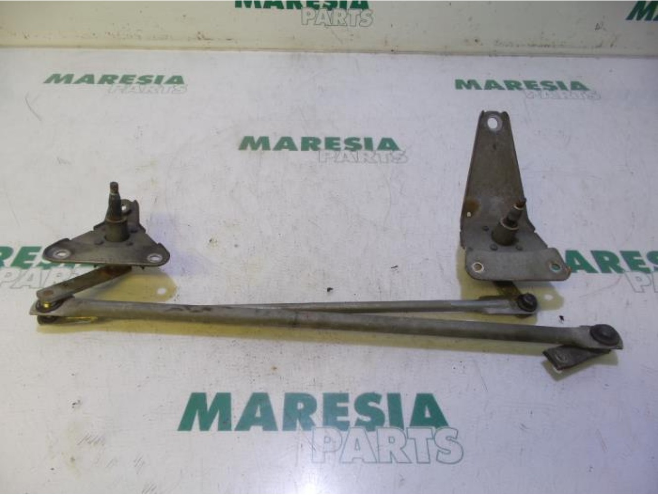 Peugeot - Partner - Wiper mechanism