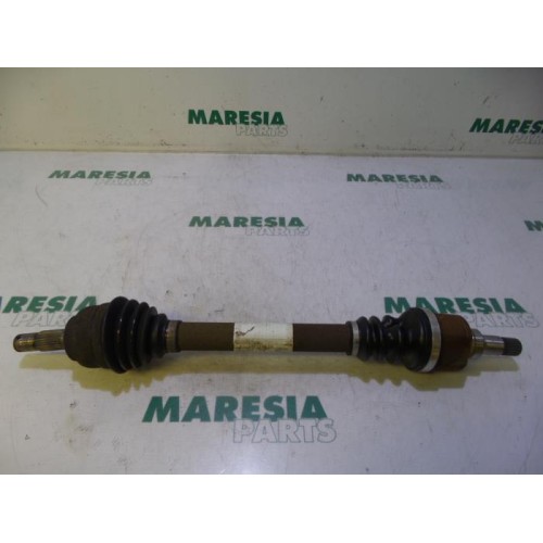 Peugeot - 307 - Front drive shaft, left