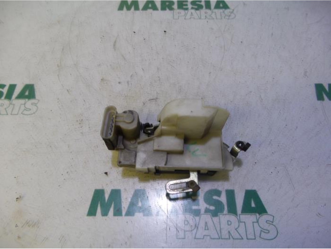 Fiat - Punto - Door lock mechanism 4-door, front left