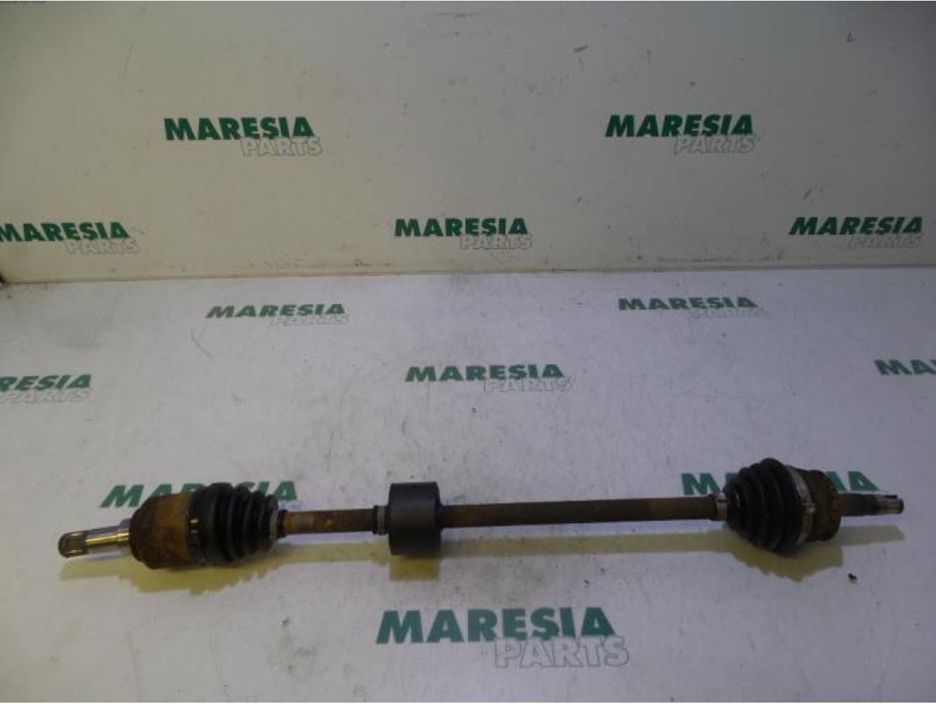 Fiat - Punto - Front drive shaft, right