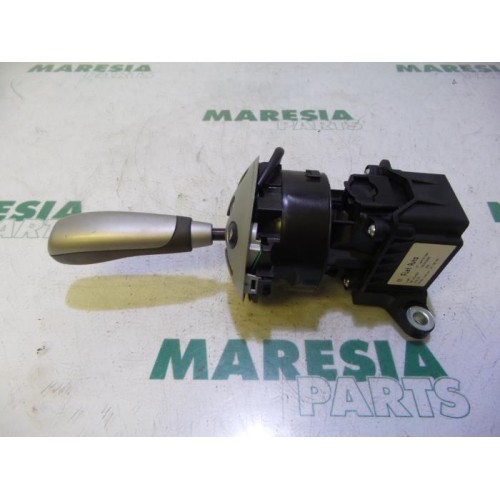 Lancia - Y(Psilon) - Gear stick