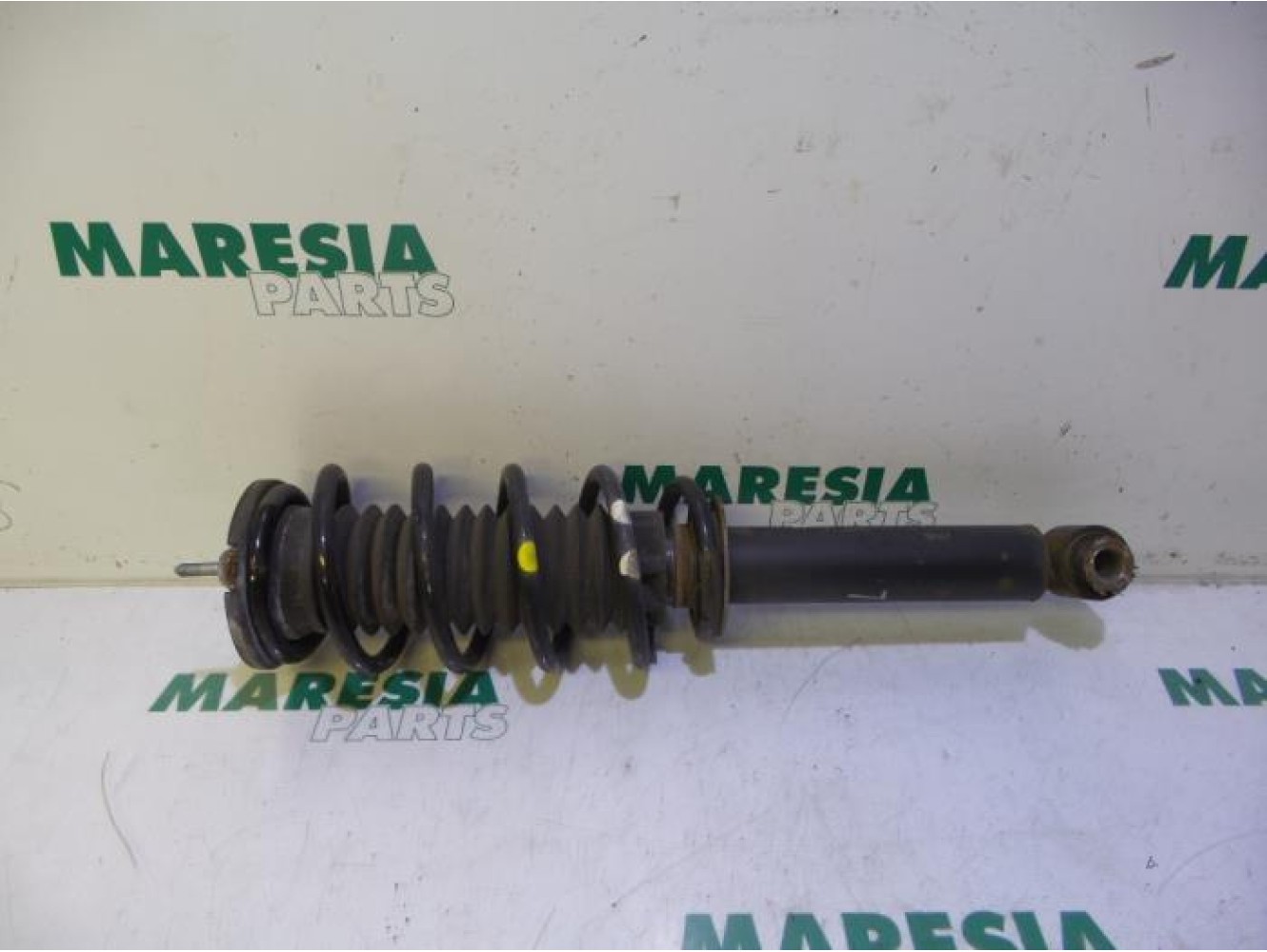 Peugeot - 407 - Front shock absorber rod, left
