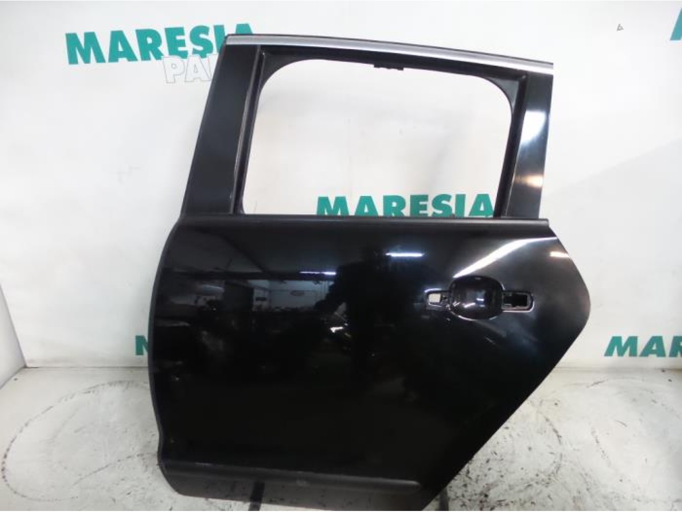 Peugeot - 3008 - Rear door 4-door, left