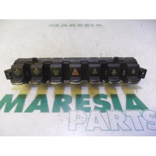Peugeot - 3008 - Switch