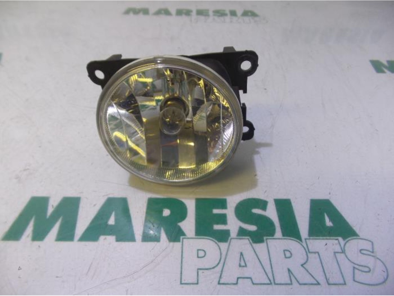 Peugeot - 3008 - Fog light, front left