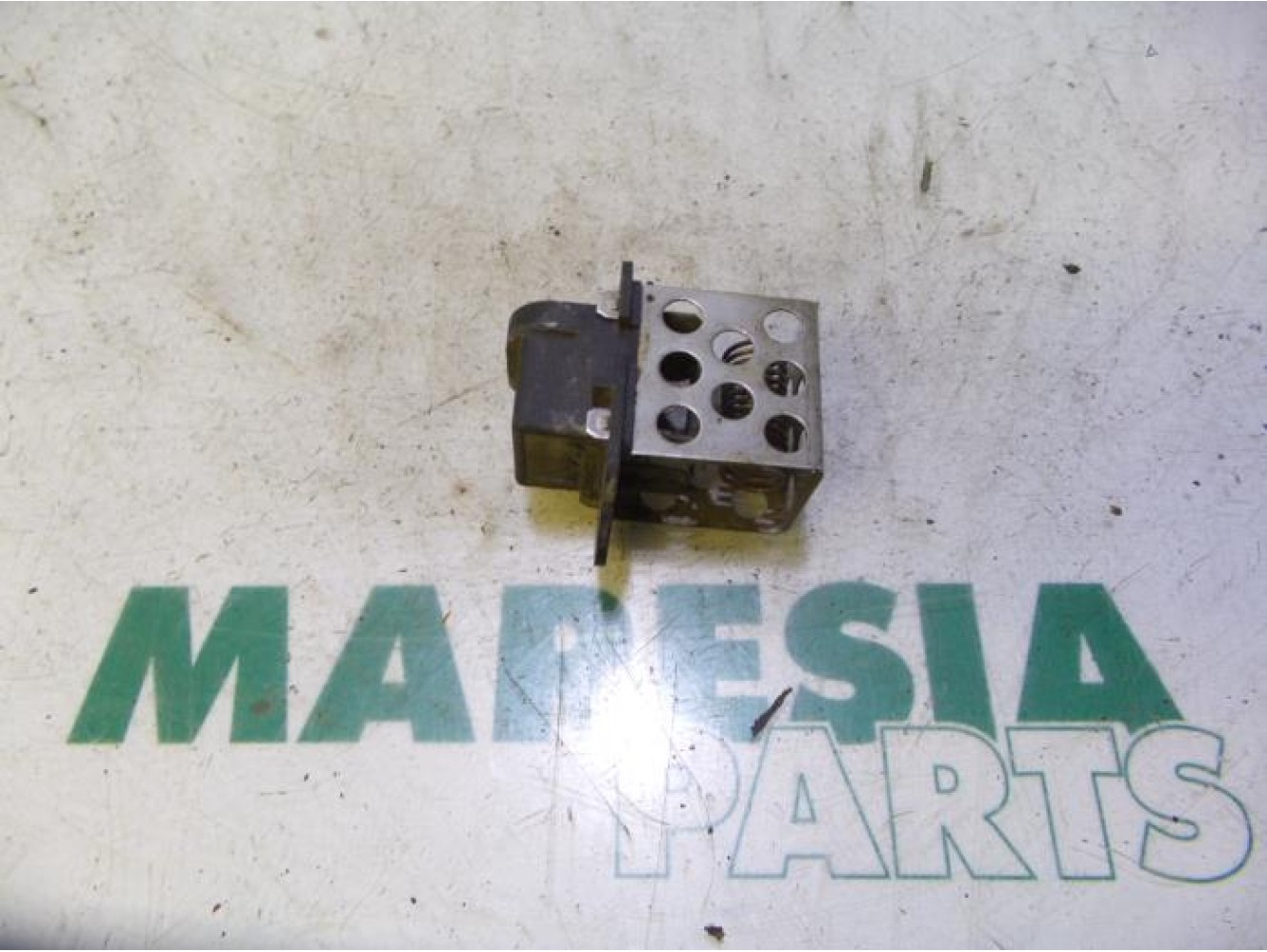 Renault - Laguna - Cooling fan resistor