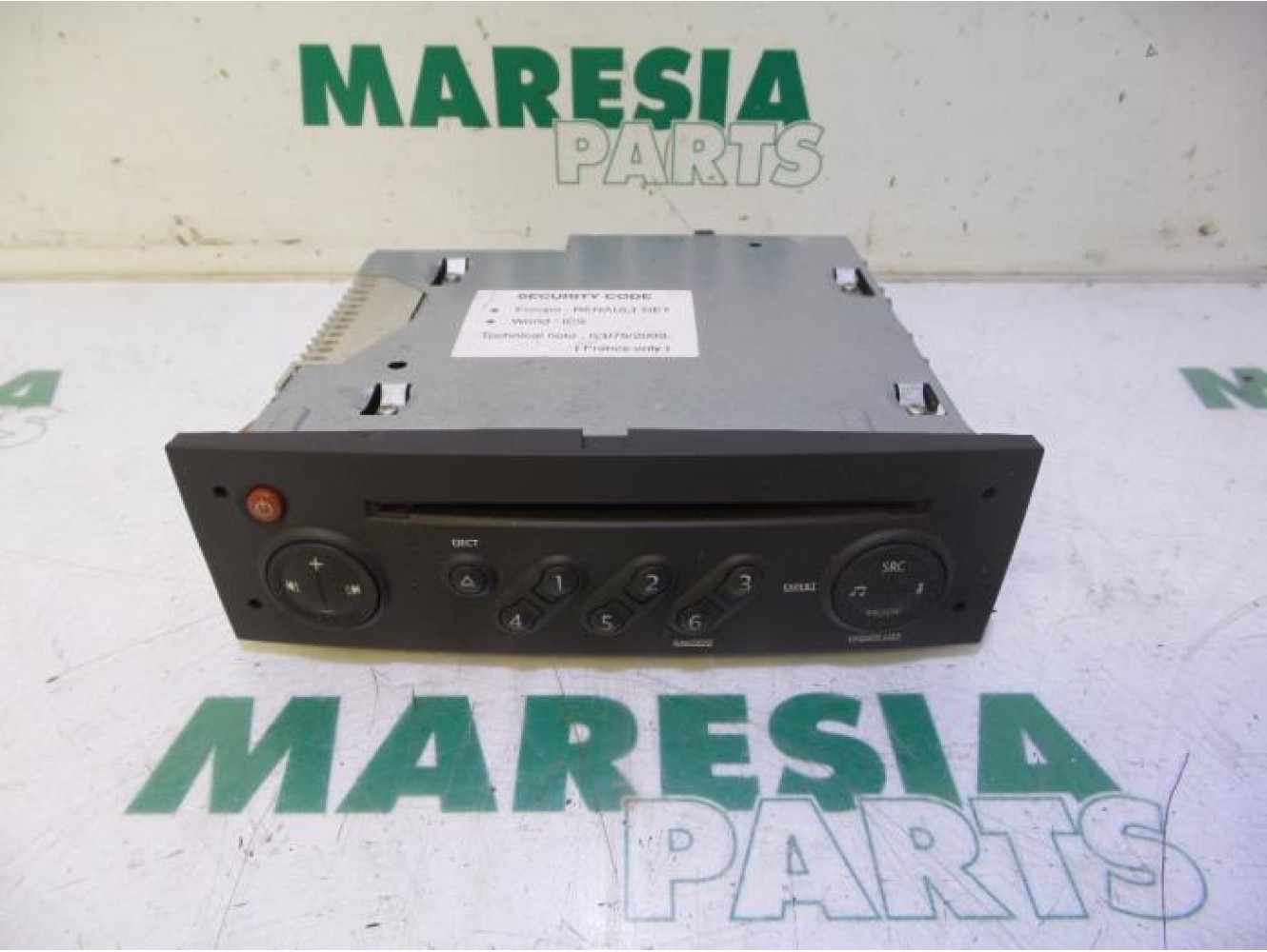Renault - Clio - Radio CD player