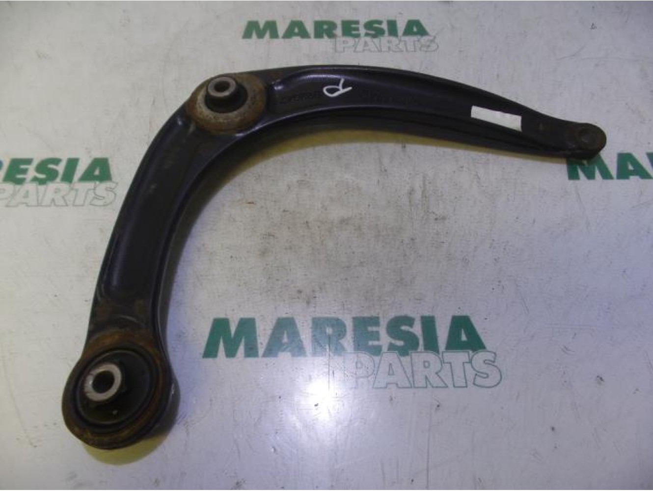 Peugeot - 3008 - Front lower wishbone, right