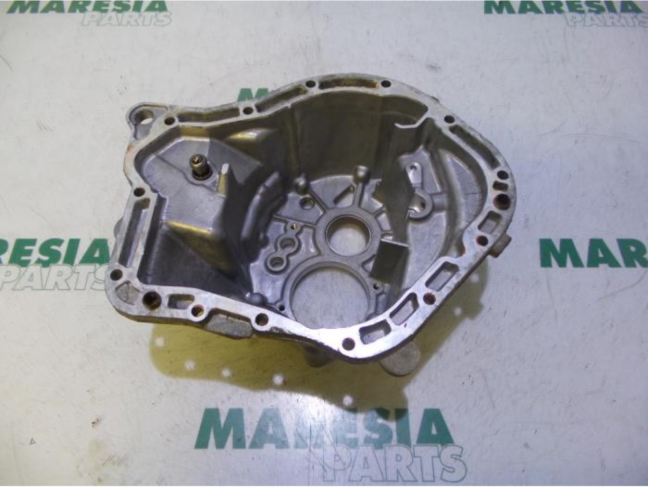 Peugeot - 407 - Gearbox casing