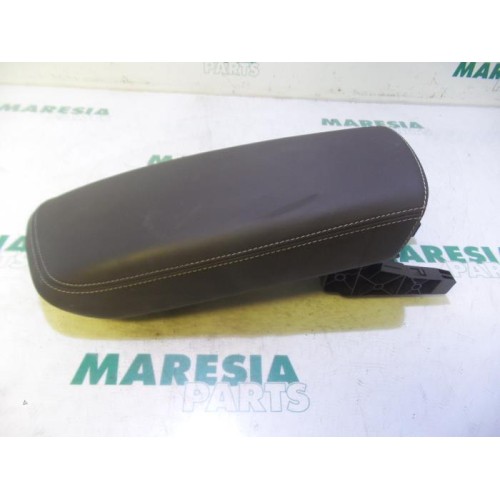 Renault - Espace - Armrest