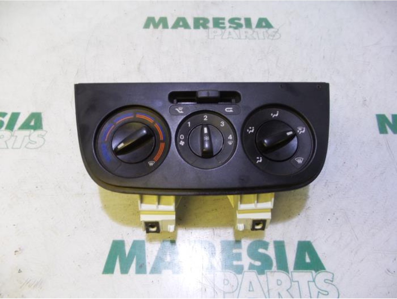 Fiat - Fiorino - Heater control panel