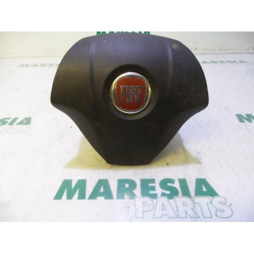 Fiat - Fiorino - Left airbag (steering wheel)