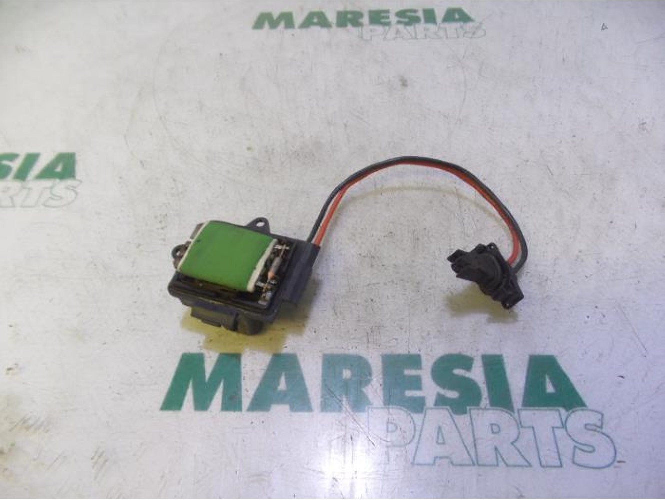 Renault - Clio - Heater resistor