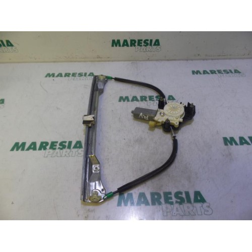 Renault - Clio - Window mechanism 4-door, front right