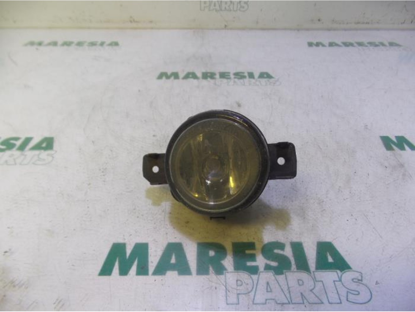 Renault - Clio - Fog light, front right