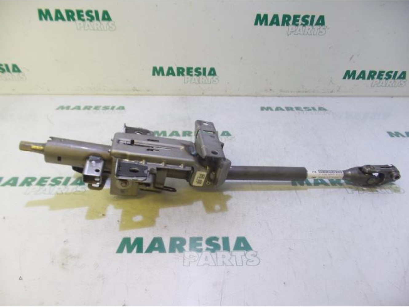 Renault - Espace - Steering column housing
