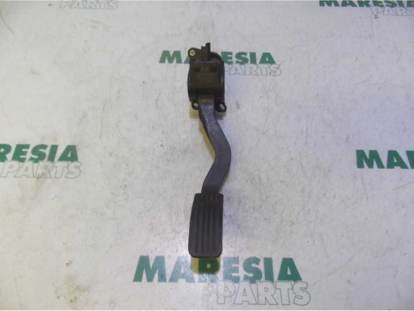 Citroen - C4 - Gaspedalposition Sensor