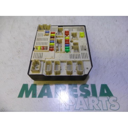 Renault - Megane - Fuse box