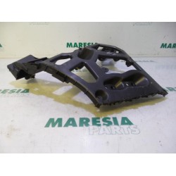 Renault - Megane - Rear bumper frame