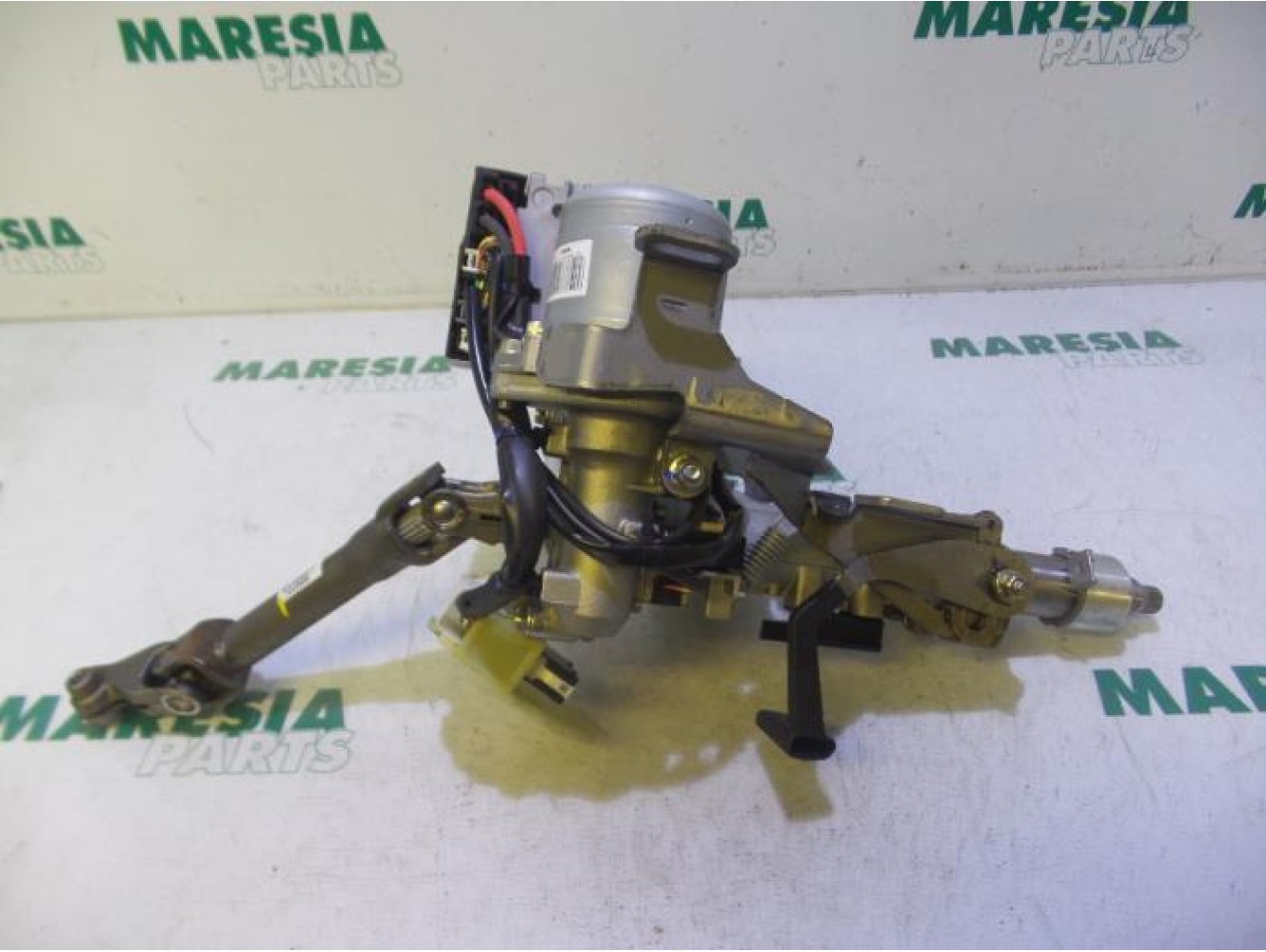 Renault - Megane - Steering column housing