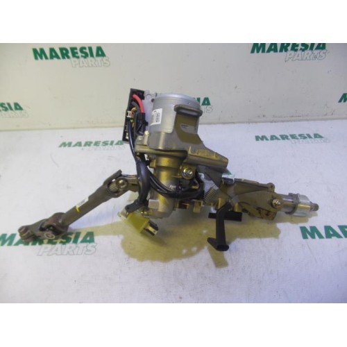 Renault - Megane - Steering column housing