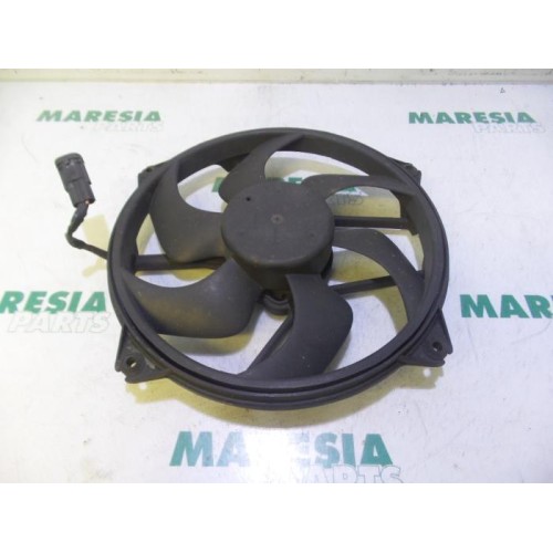 Citroen - C4 - Fan motor
