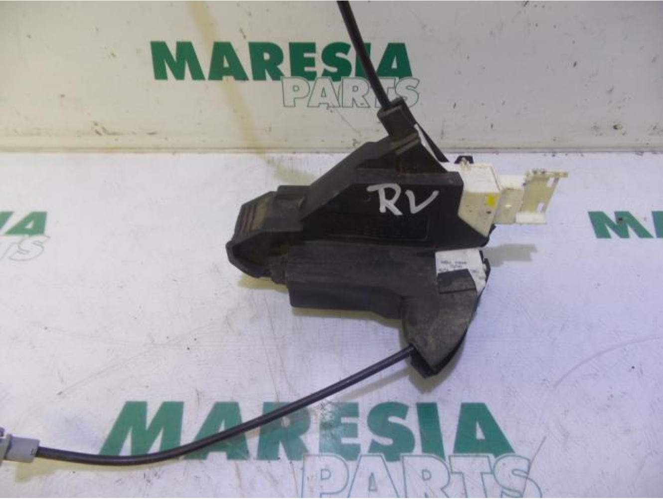 Citroen - C4 - Front door lock mechanism 4-door, right