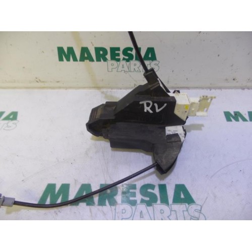Citroen - C4 - Front door lock mechanism 4-door, right