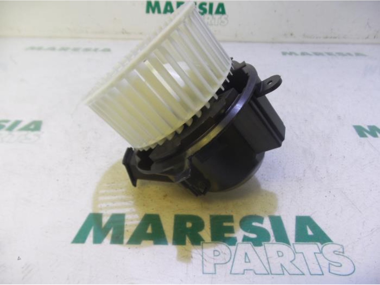 Renault - Espace - Heating and ventilation fan motor