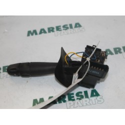 Renault - Clio - Indicator switch